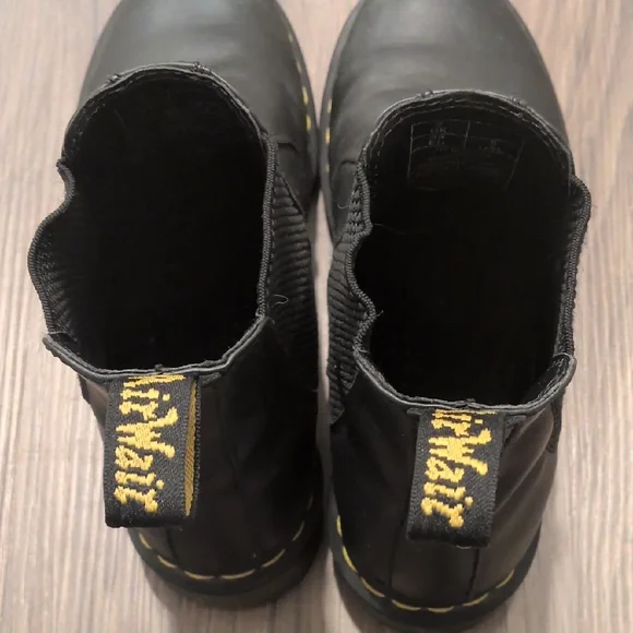 Dr. Martens Chelsea Boots - Picture 4 of 7